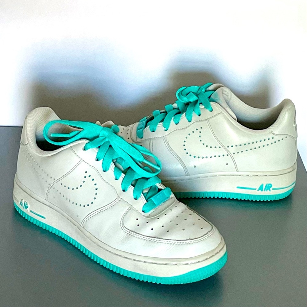Nike Air Classic Sneakers